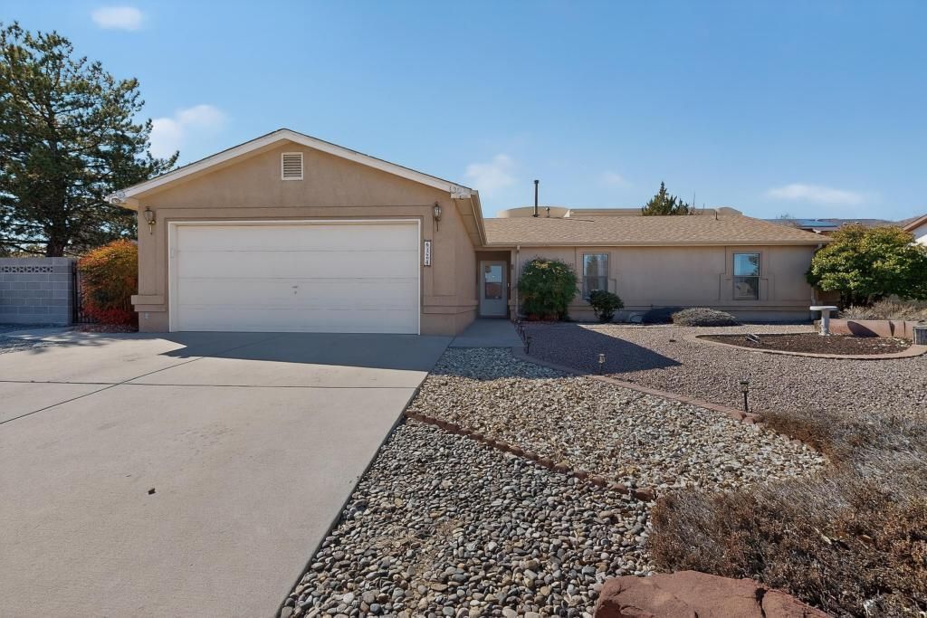 6124 Hokona Place Nw, Albuquerque, NM 87120 Main Photo