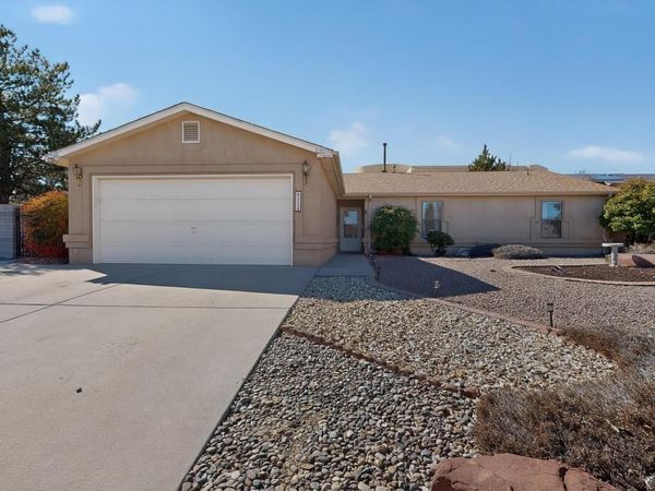 6124 Hokona Place NW, Albuquerque, NM 87120