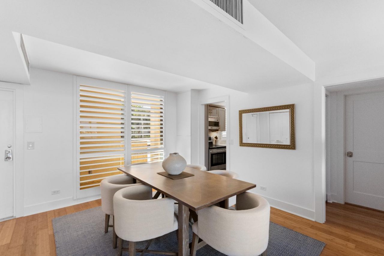 130 Lakeshore Drive, Unit 222, North Palm Beach, FL 33408 Photo