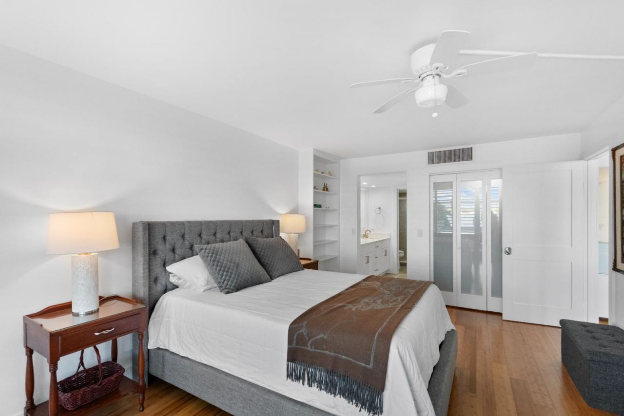 130 Lakeshore Drive, Unit 222, North Palm Beach, FL 33408 Photo