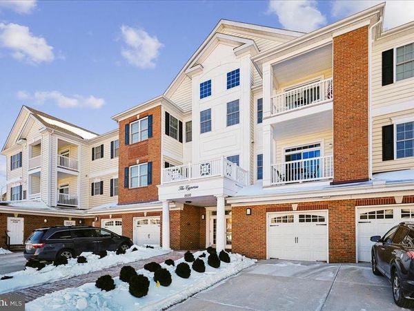 15110 HEATHER MILL LANE, Unit 402, HAYMARKET, VA 20169