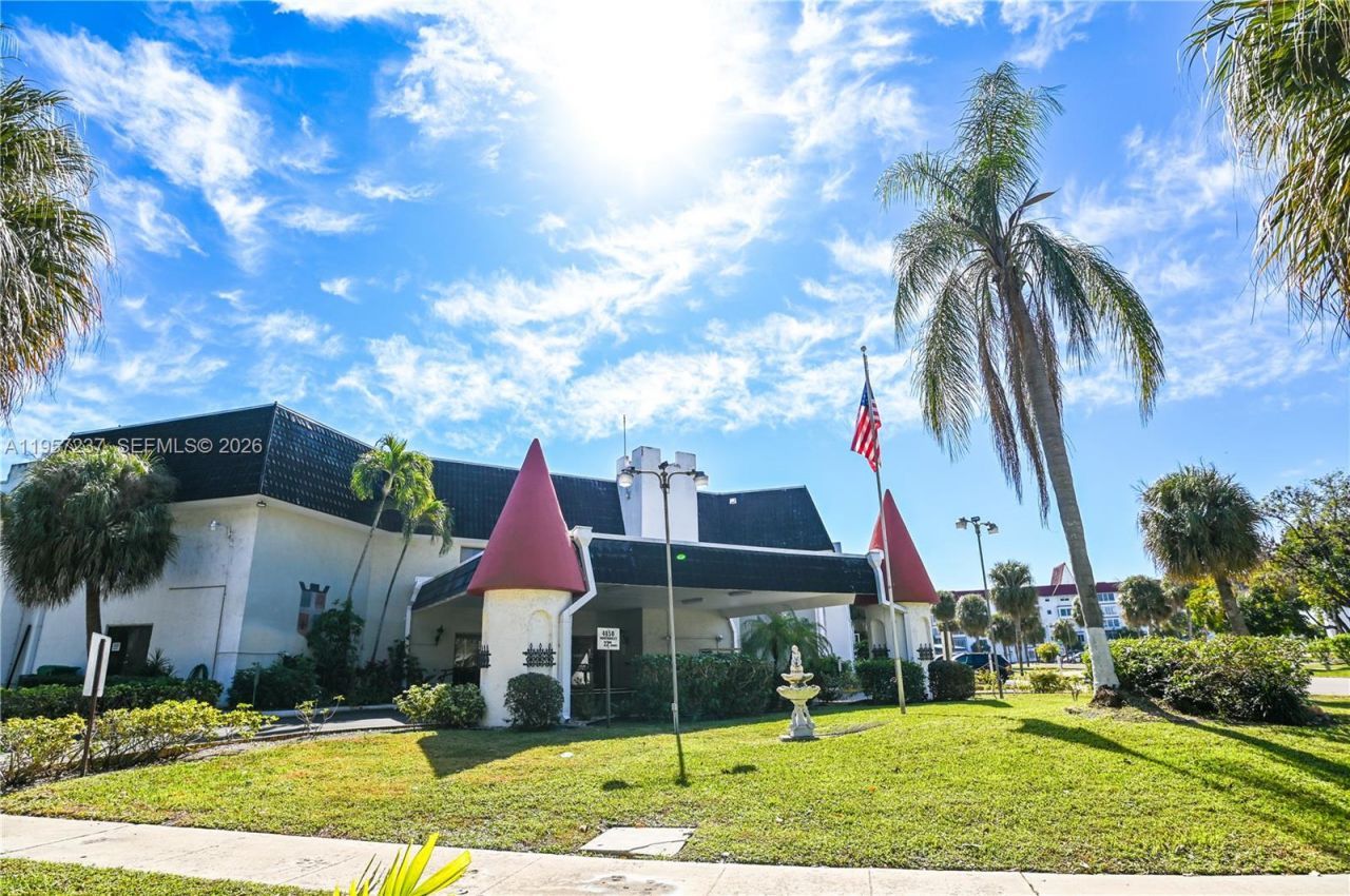 4751 NW 21st St, Unit 401, Lauderhill, FL 33313 Photo