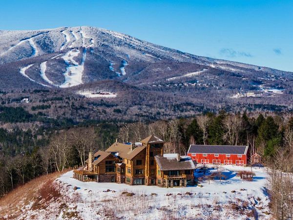 557 Trager Road, Jamaica, VT 05343