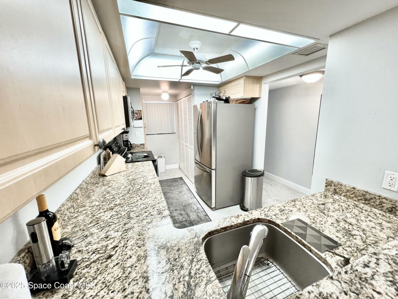 640 N Atlantic Avenue, Unit 3b, Cocoa Beach, FL 32931 Photo