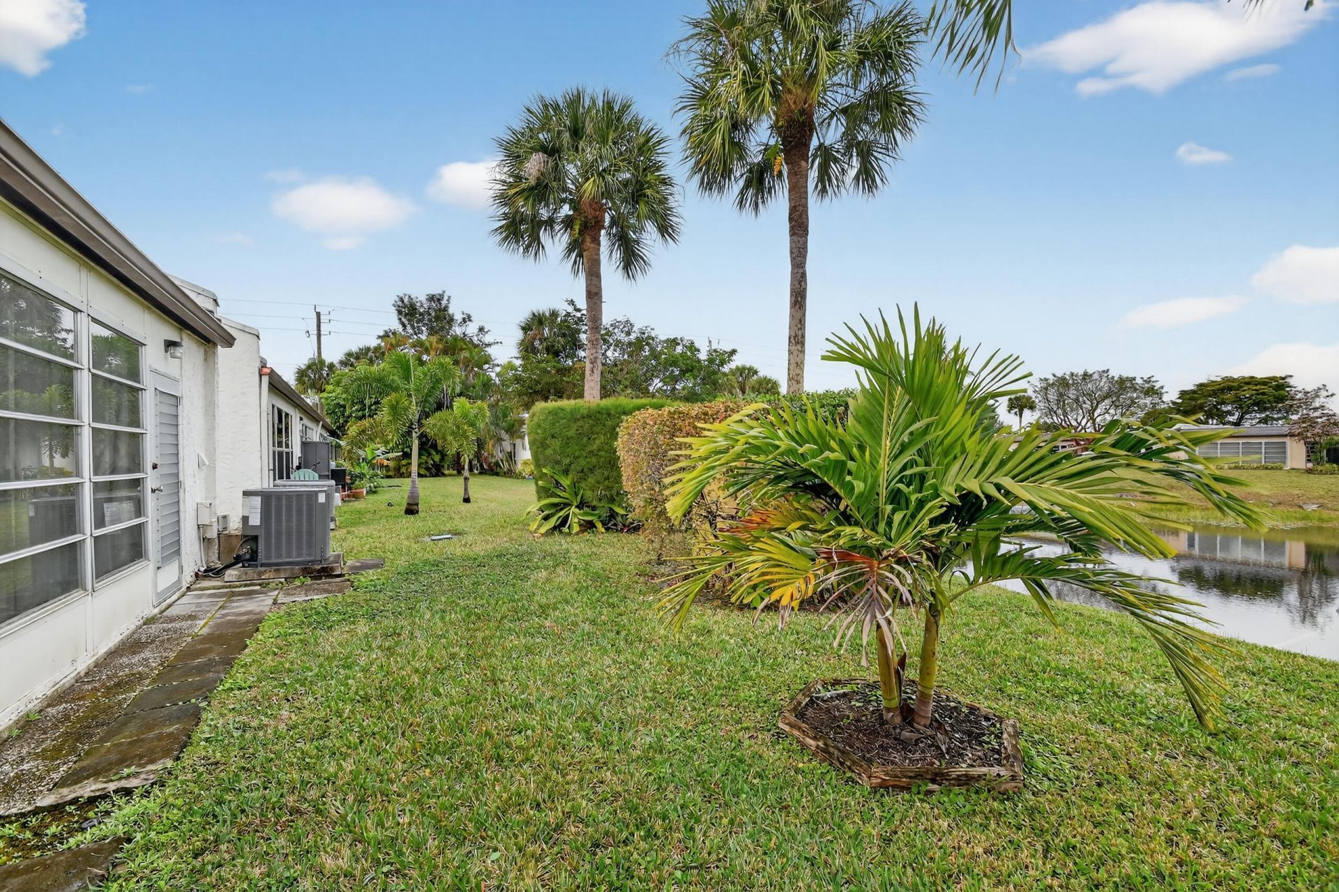 113 Lake Olive Drive, Unit 113, West Palm Beach, FL 33411 Photo