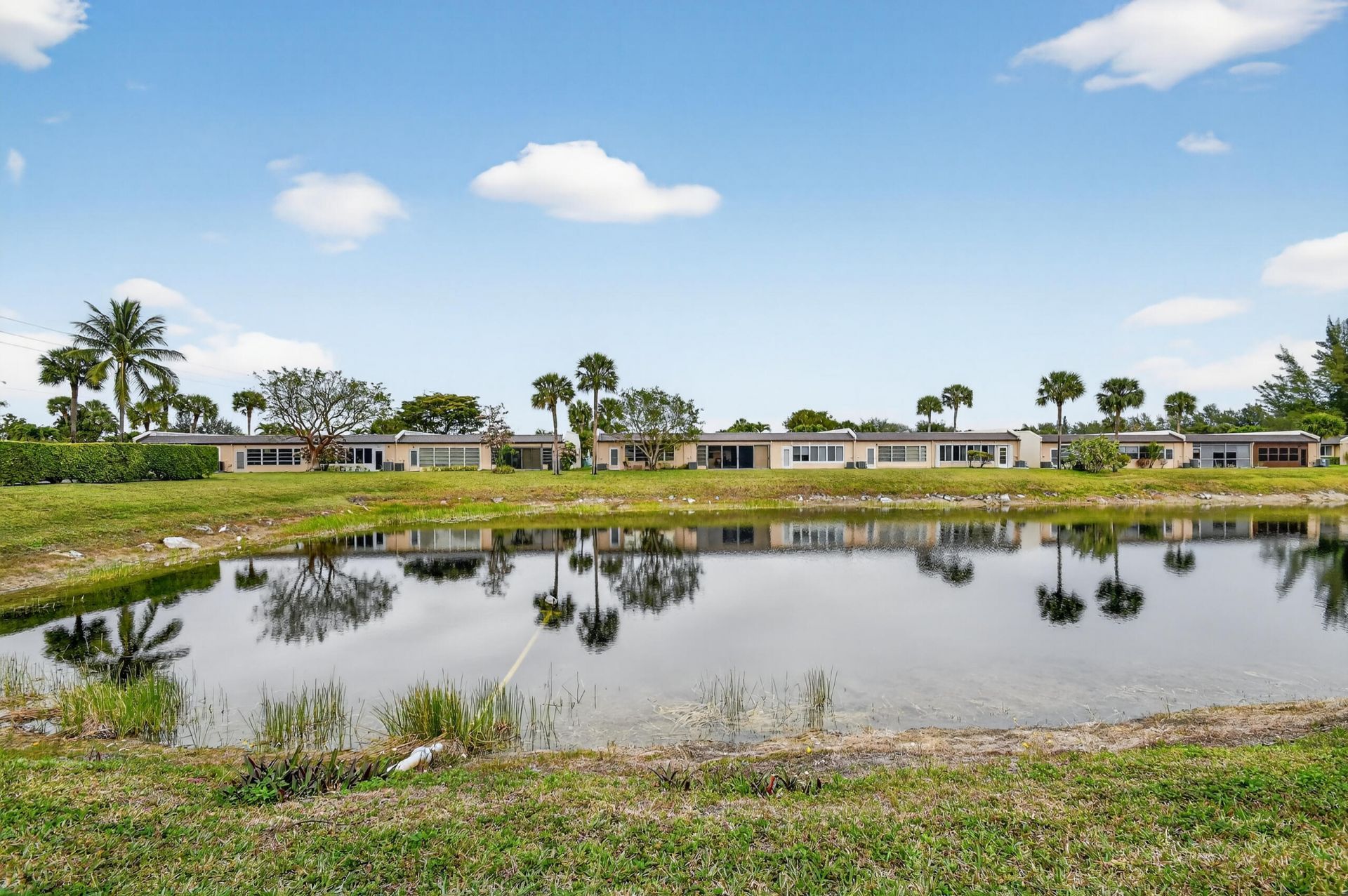 113 Lake Olive Drive, Unit 113, West Palm Beach, FL 33411 Photo