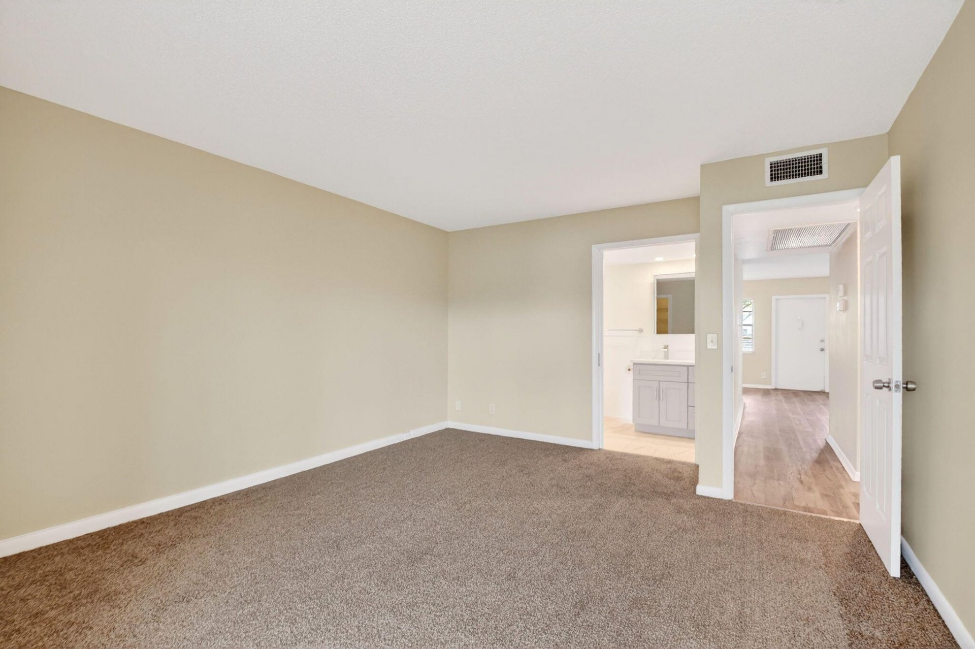 168 Wellington J, West Palm Beach, FL 33417 Photo