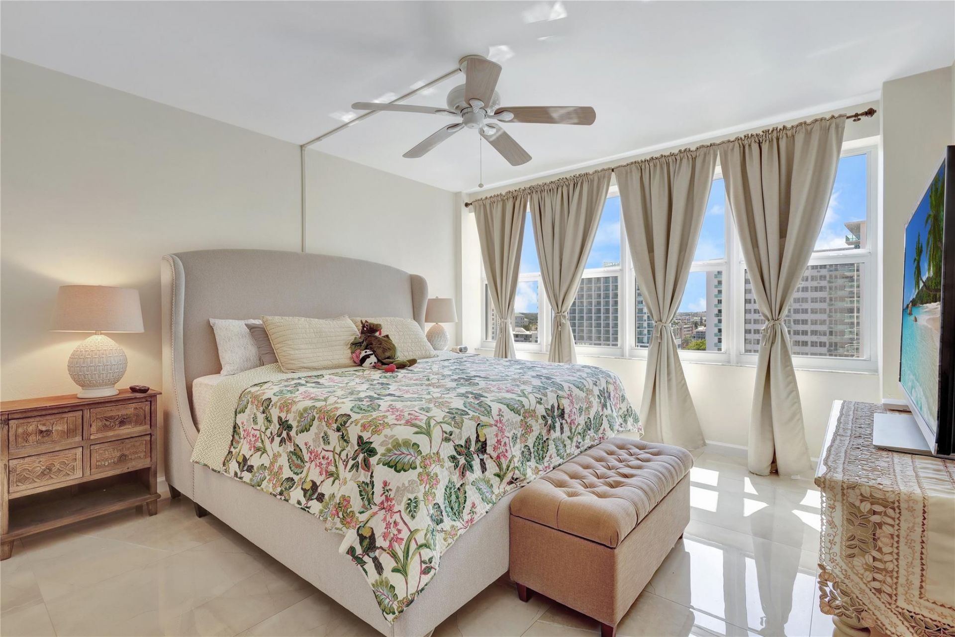 3333 NE 34th Street, Unit 1118, Fort Lauderdale, FL 33308 Photo