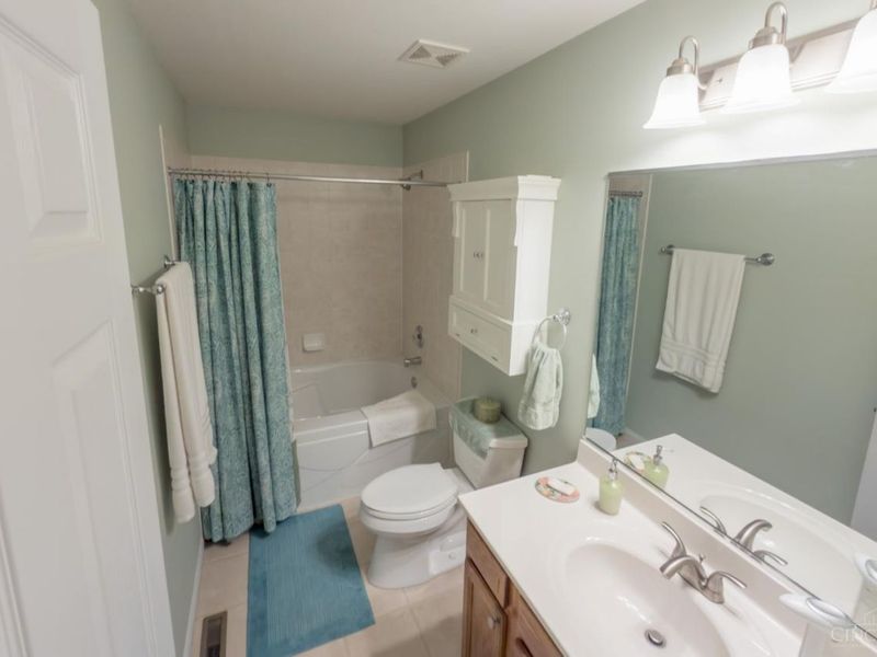 415 Brookhurst Drive, Monroe, OH 45050 Photo 32