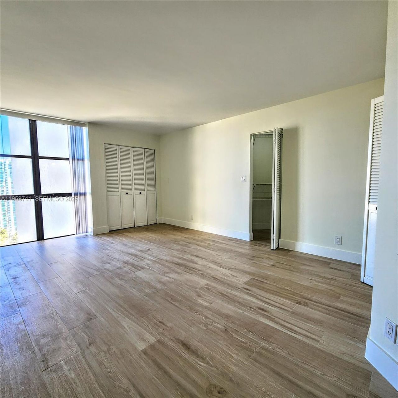 18181 NE 31st Ct, Unit 2505, Aventura, FL 33160 Photo