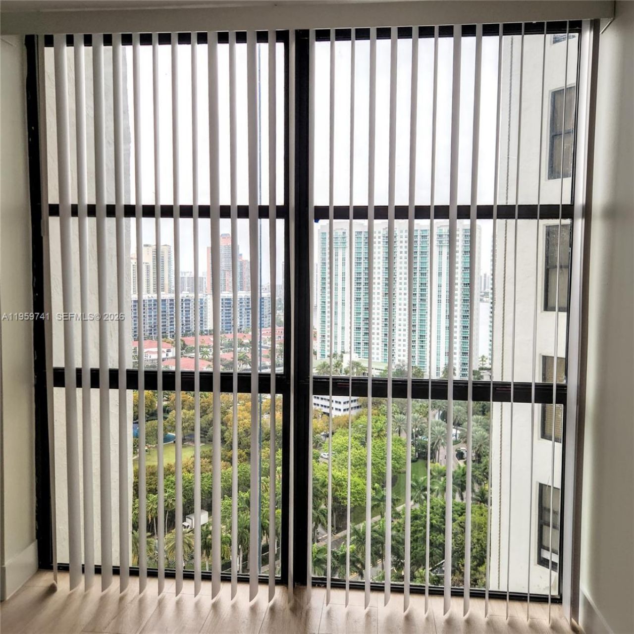 18181 NE 31st Ct, Unit 2505, Aventura, FL 33160 Photo