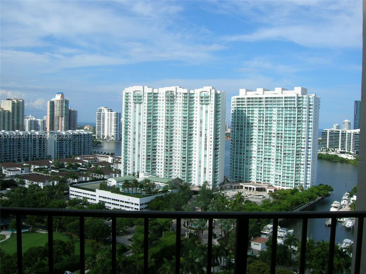 18181 NE 31st Ct, Unit 2505, Aventura, FL 33160 Photo