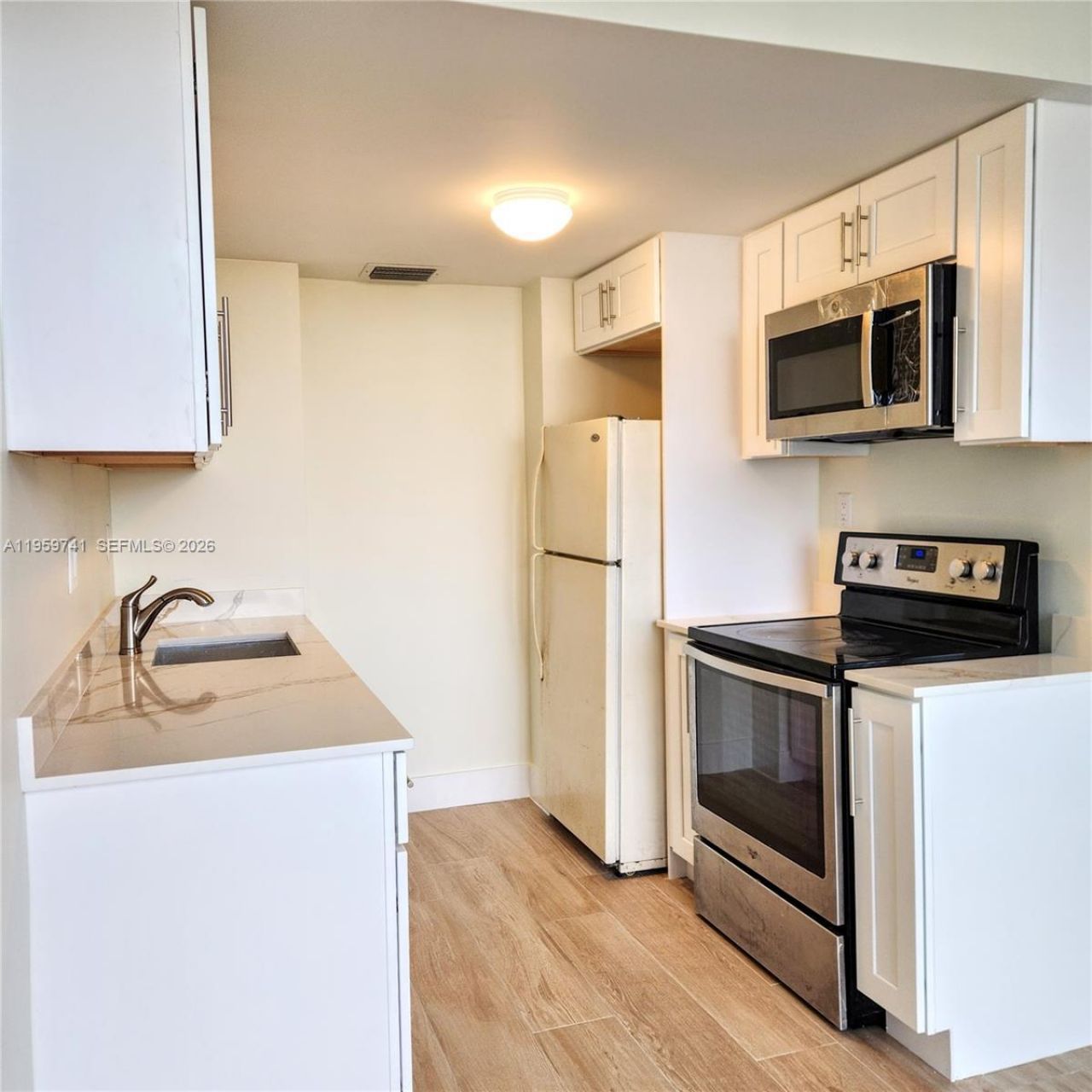 18181 NE 31st Ct, Unit 2505, Aventura, FL 33160 Photo