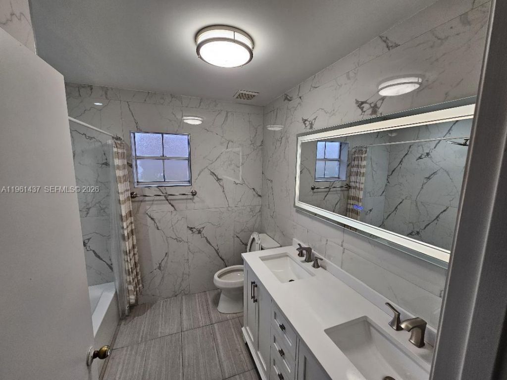 5753 NW 98th Ave , Doral, FL 33178 Photo