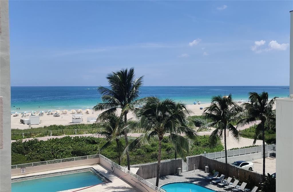 345 Ocean Drive, Unit 512, Miami Beach, FL 33139 Photo