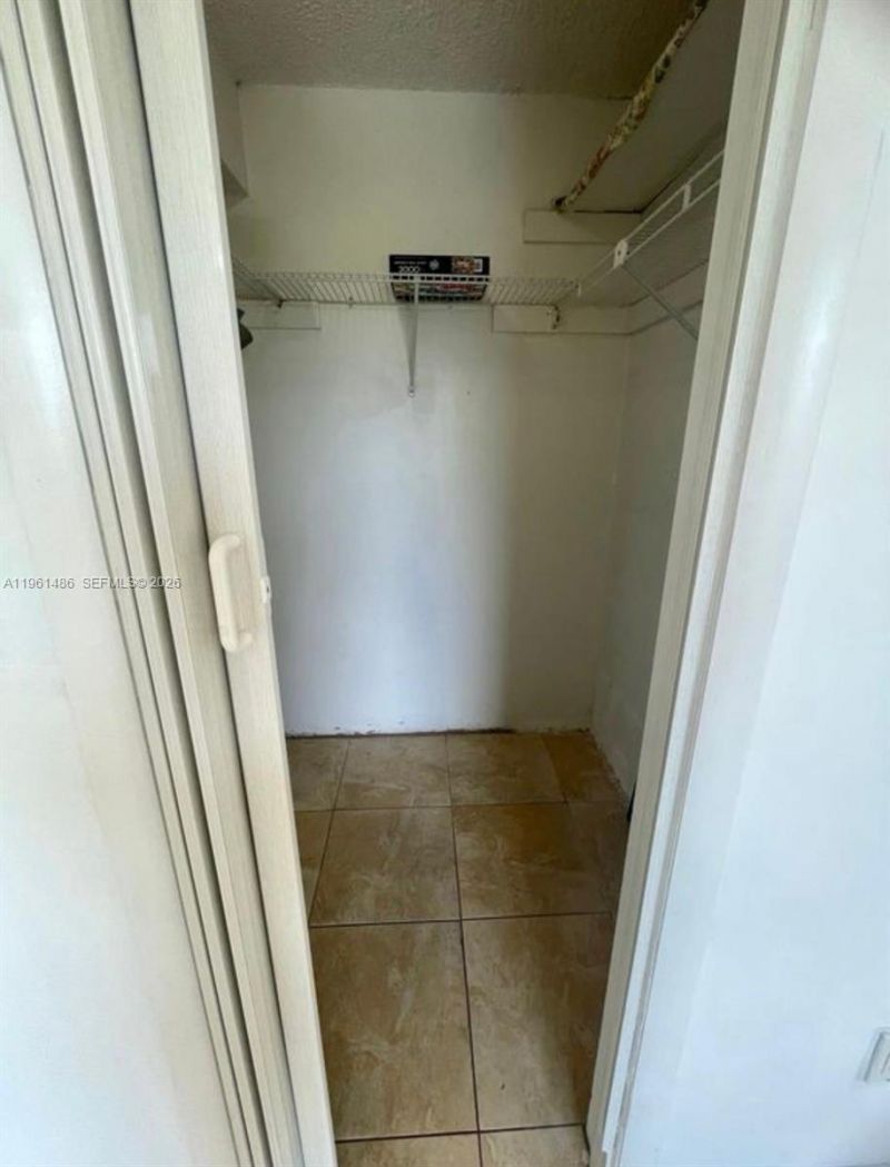 9405 W Flagler St , Unit D403, Miami, FL 33174 Photo