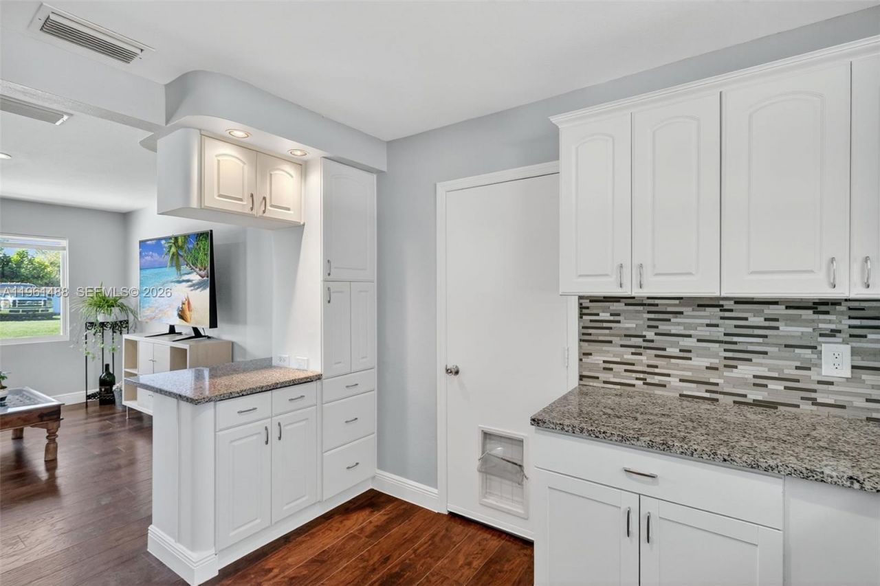 1610 SE Burning Ln , Port Saint Lucie, FL 34952 Photo