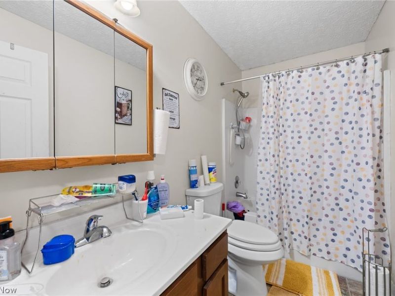 757 Independence Avenue, Akron, OH 44310 Photo 19