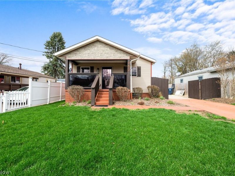 757 Independence Avenue, Akron, OH 44310 Photo 2