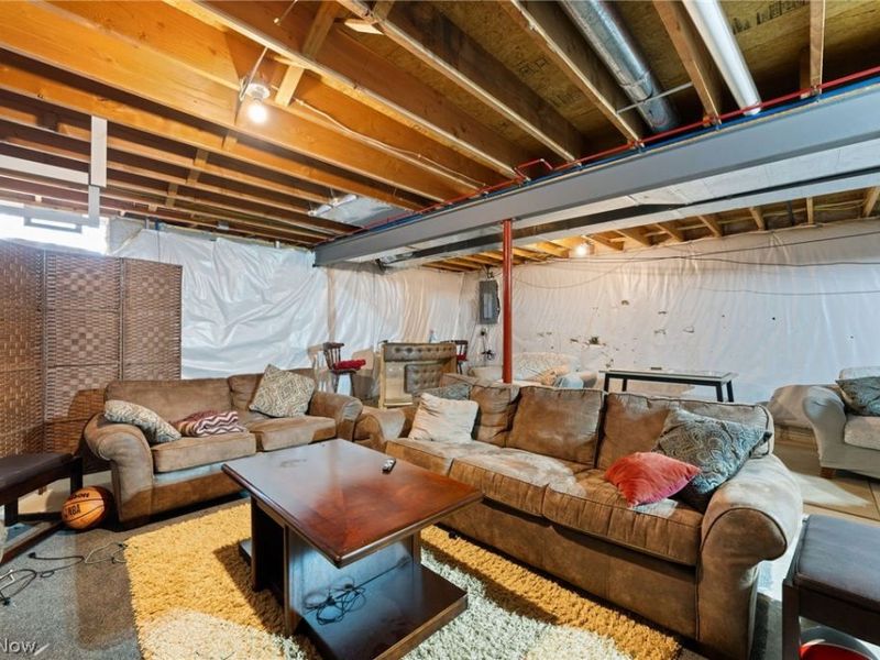 757 Independence Avenue, Akron, OH 44310 Photo 23