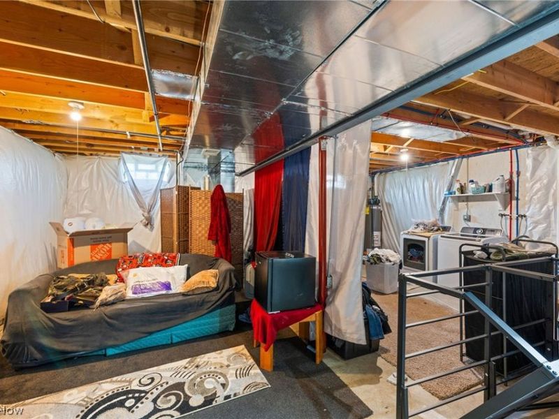 757 Independence Avenue, Akron, OH 44310 Photo 24