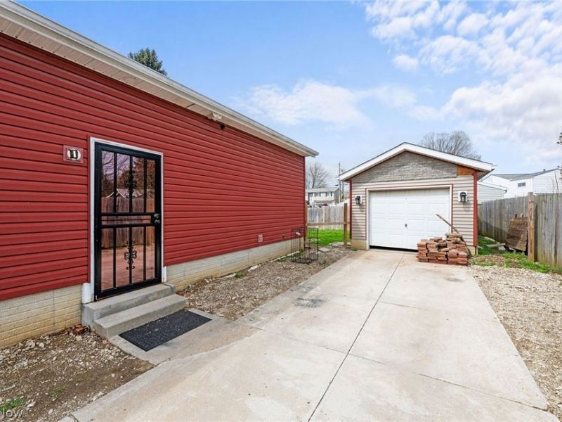 757 Independence Avenue, Akron, OH 44310 Photo 26