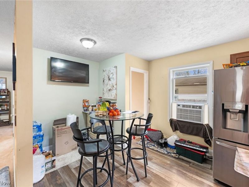 757 Independence Avenue, Akron, OH 44310 Photo 9