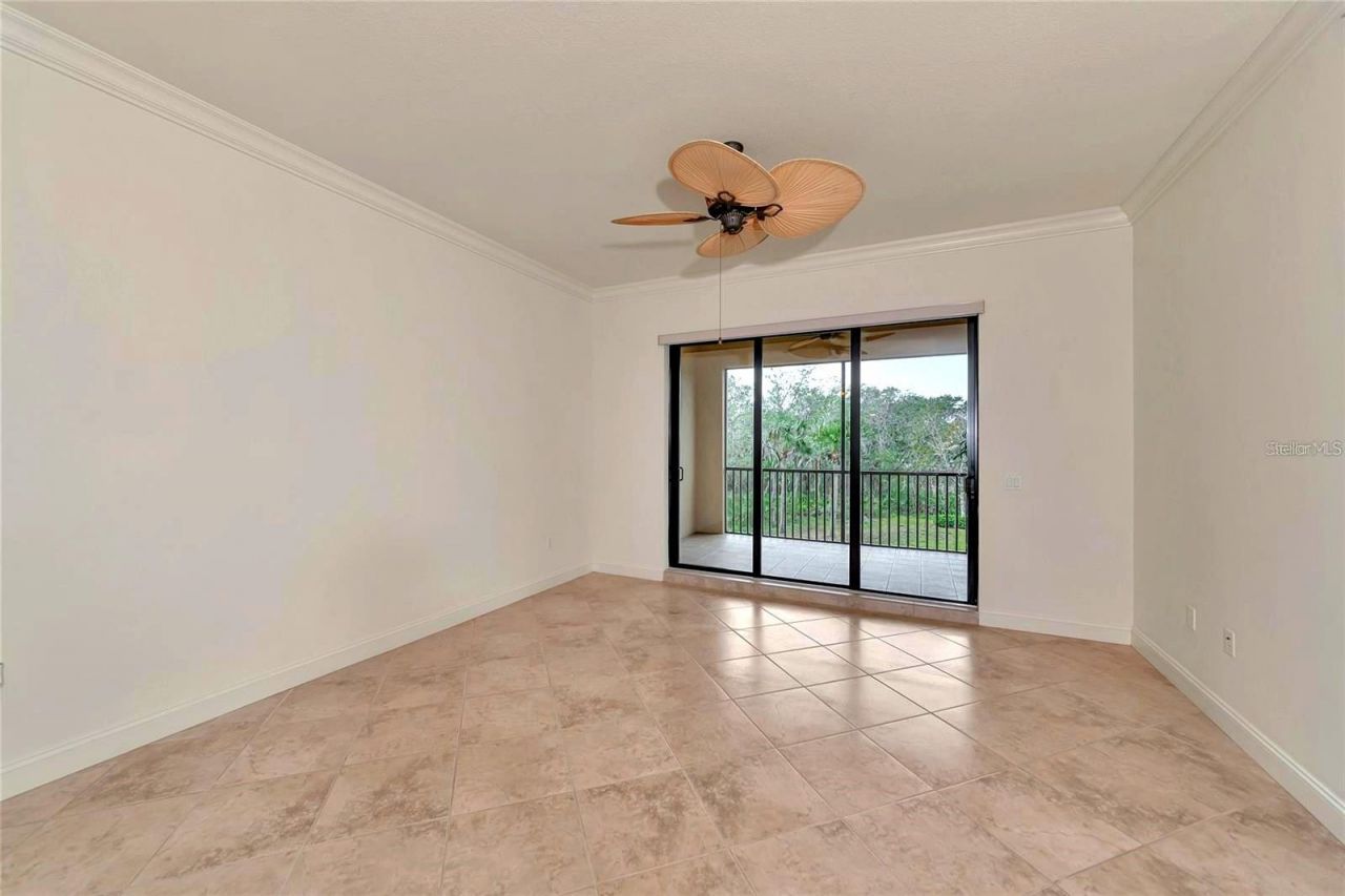 7702 Lake Vista Court, Unit 206, Bradenton, FL 34202 Photo