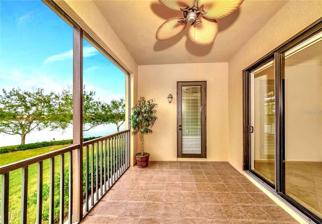 7702 Lake Vista Court, Unit 206, Bradenton, FL 34202 Photo