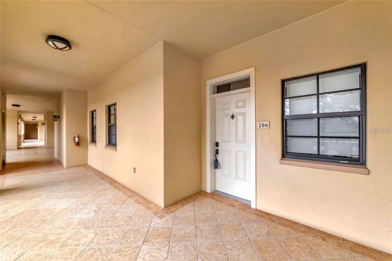 7702 Lake Vista Court, Unit 206, Bradenton, FL 34202 Photo
