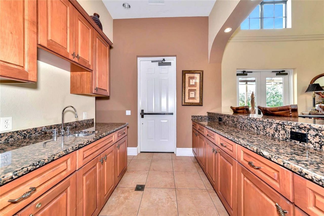 7702 Lake Vista Court, Unit 206, Bradenton, FL 34202 Photo