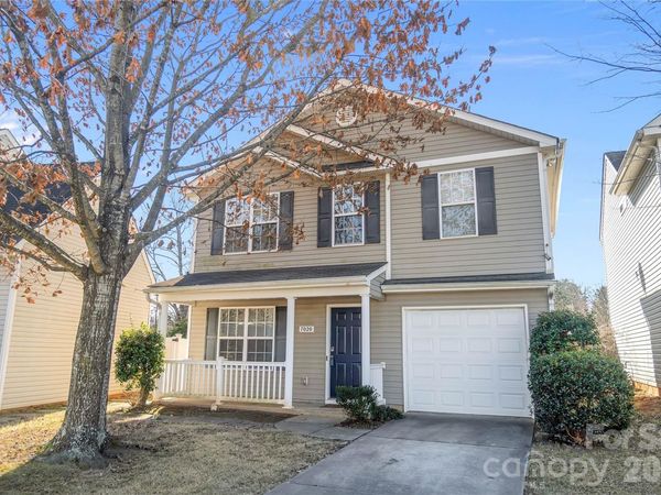 7020 Frye Place, Charlotte, NC 28269