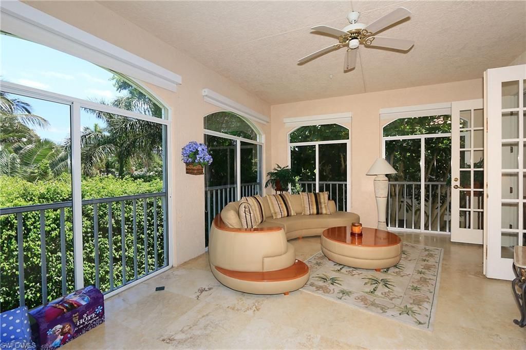 267 Colonade Cir, Unit 2704, Naples, FL 34103 Photo
