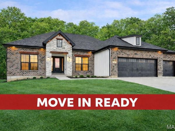 2317 Fiddlers Close Road, Washington, MO 63090