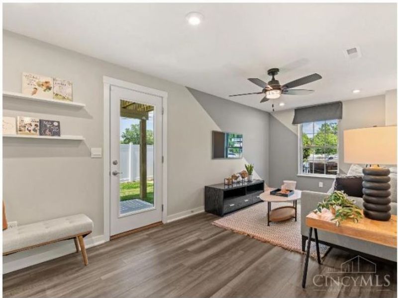 3662 Birkdale Lane, Fairfax, OH 45227 Photo 9