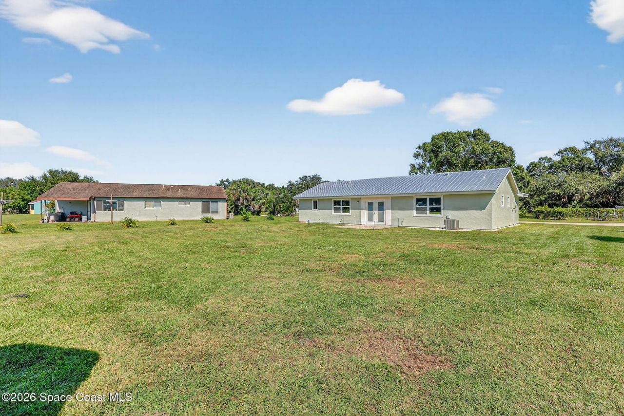 1610 SE Burning Lane , Port Saint Lucie, FL 34952 Photo