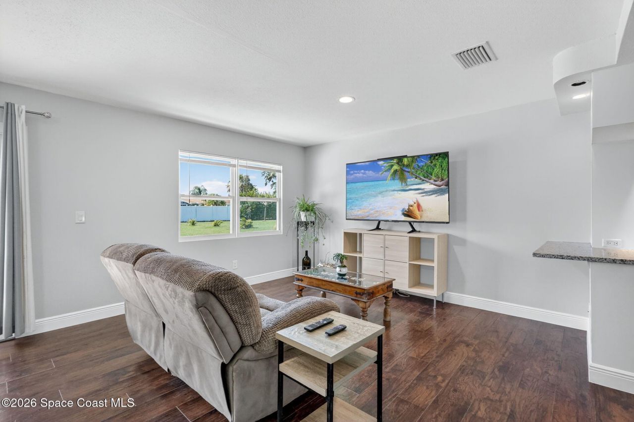 1610 SE Burning Lane , Port Saint Lucie, FL 34952 Photo