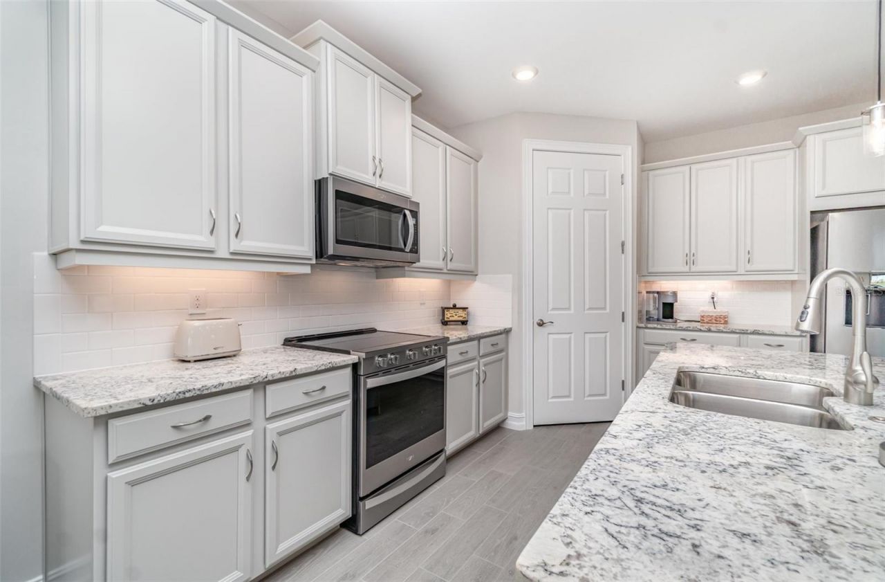 3845 Crosswater Drive, North Fort Myers, FL 33917 Photo