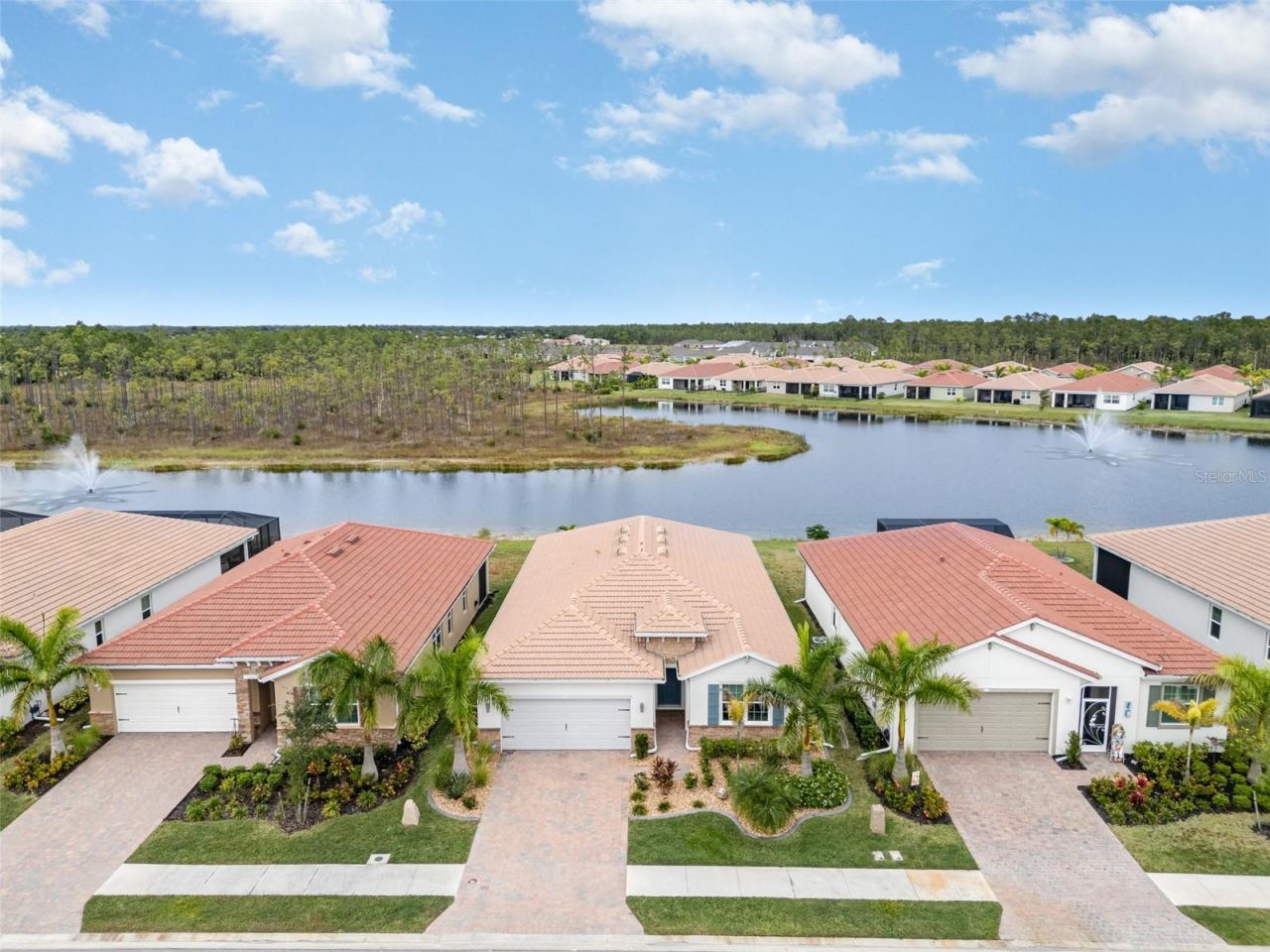 3845 Crosswater Drive, North Fort Myers, FL 33917 Photo