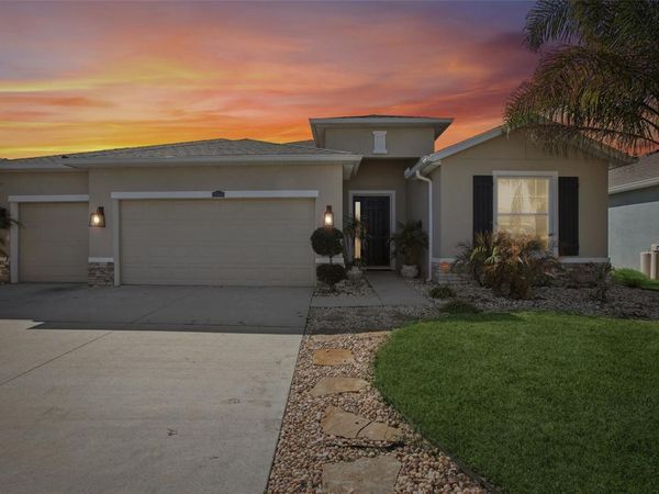 10747 LAXER CAY LOOP, SAN ANTONIO, FL 33576