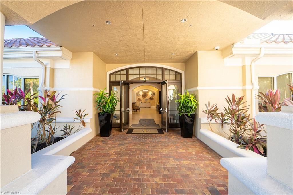 8239 Parkstone Pl, Unit 107, Naples, FL 34120 Photo