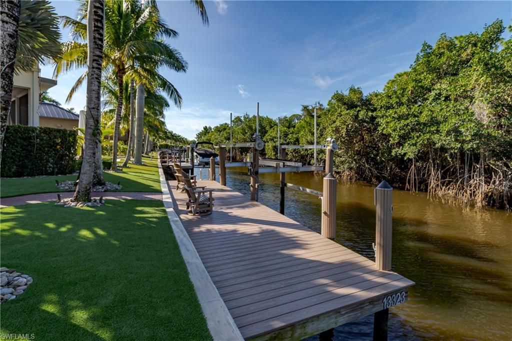 13323 Snook Cir, Naples, FL 34114 Photo