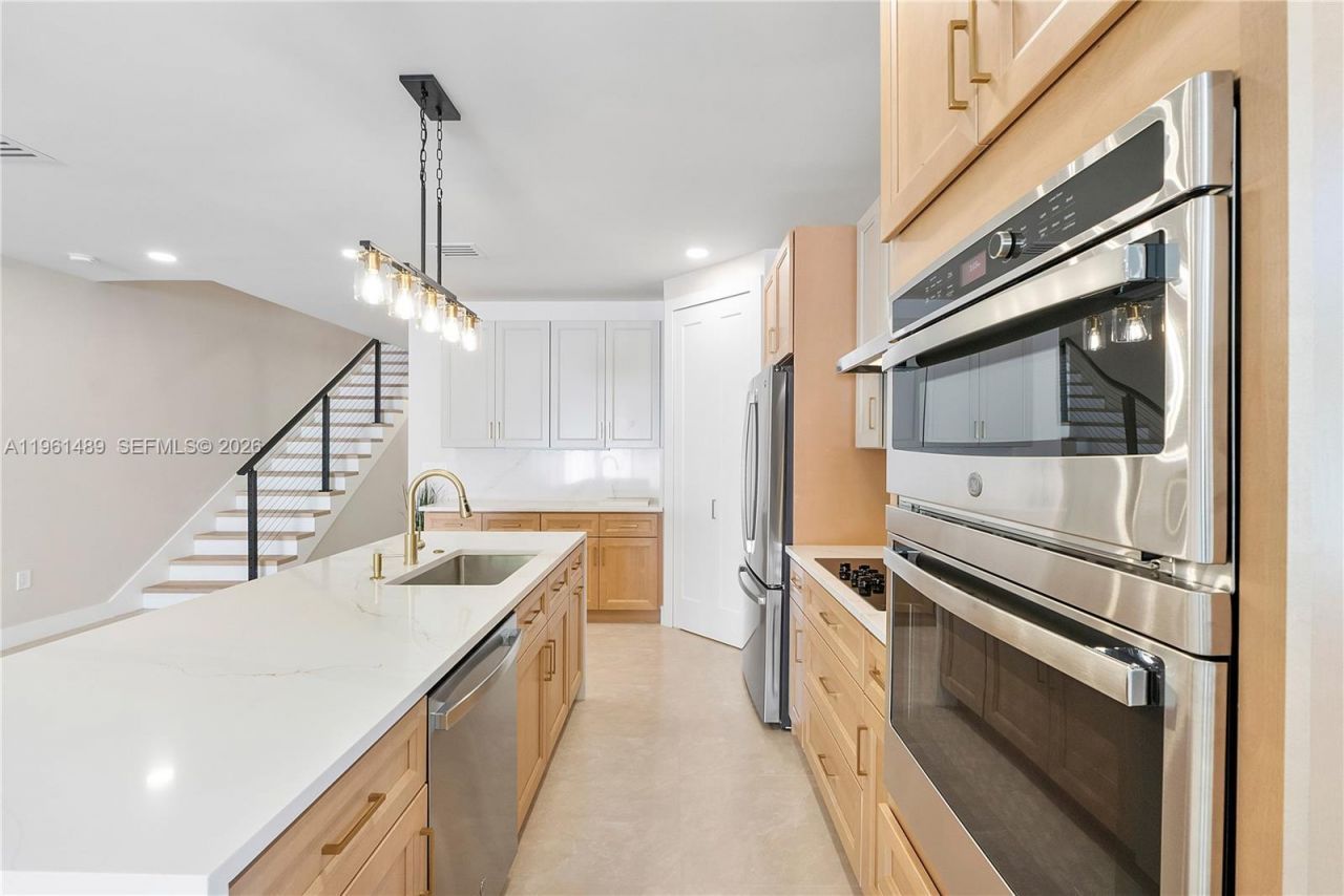 701 SW 17th Street, Fort Lauderdale, FL 33315 Photo