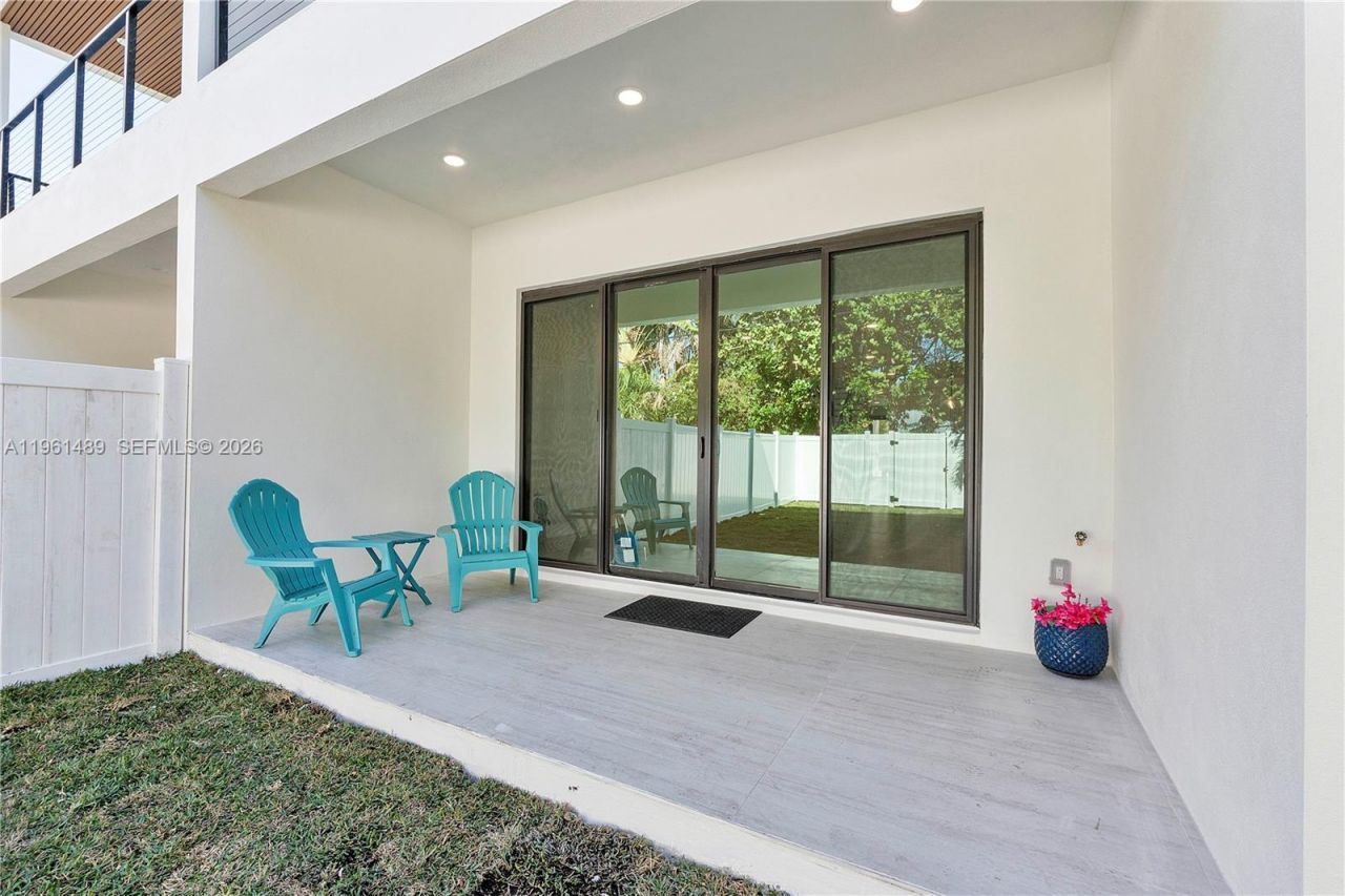 701 SW 17th Street, Fort Lauderdale, FL 33315 Photo