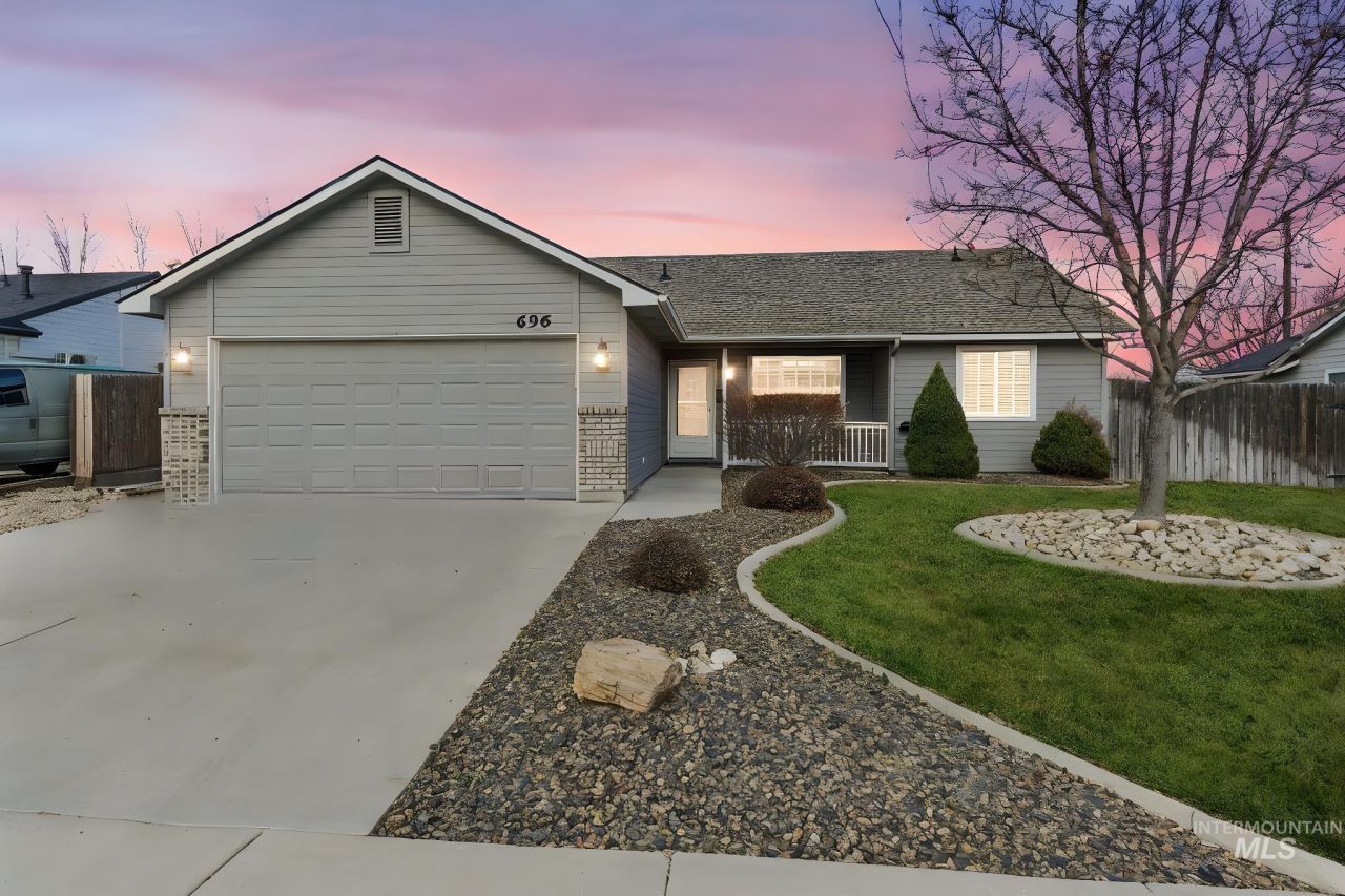 696 W Rams Hill, Kuna, ID 83634 Main Photo