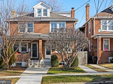 112 W 11TH AVENUE, CONSHOHOCKEN, PA 19428