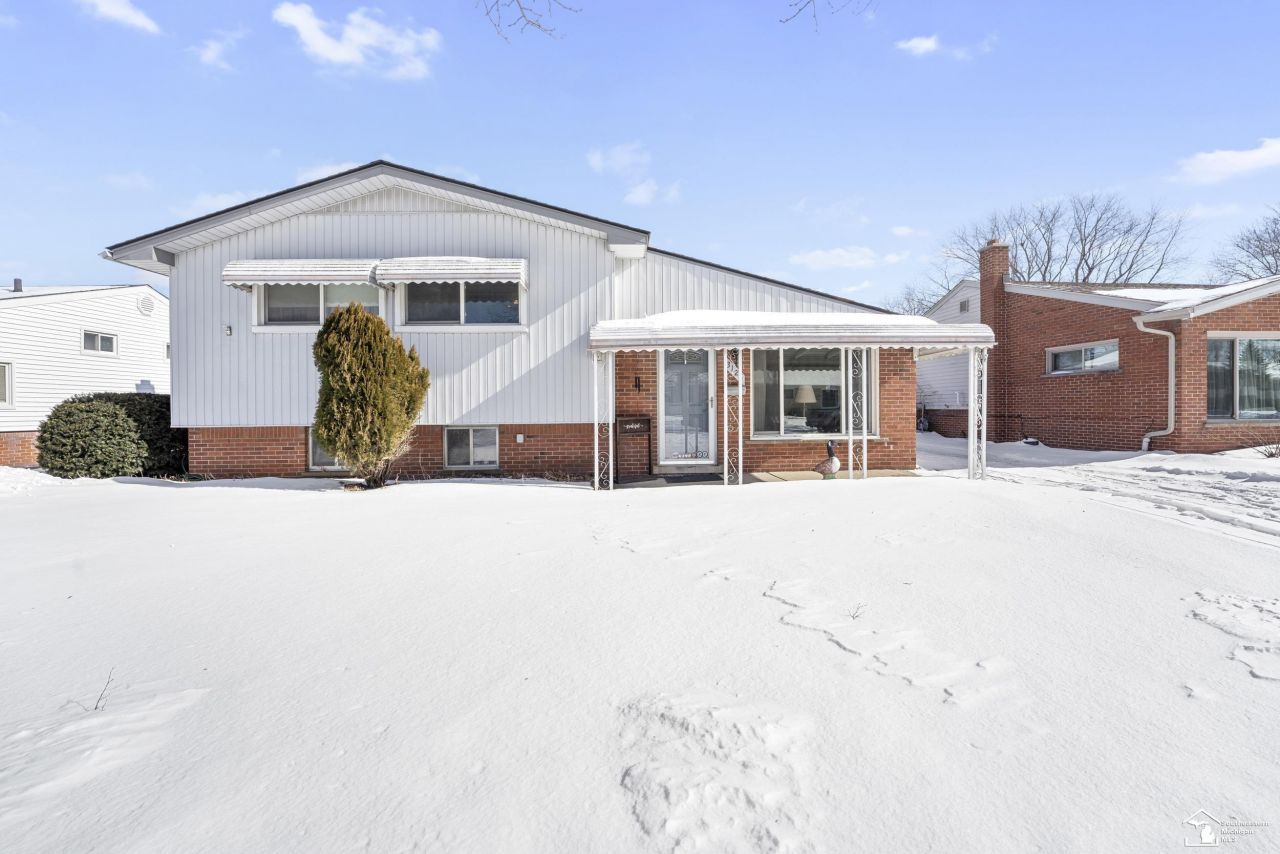 3125 Patton Avenue, Trenton, MI 48183 Main Photo