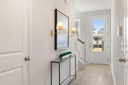 105 Berry Shoals Drive photo 4