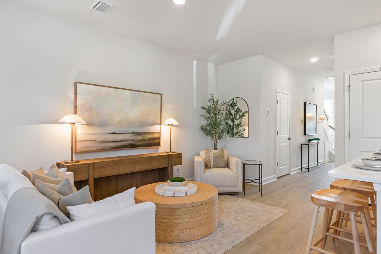 105 Berry Shoals Drive Photo 7