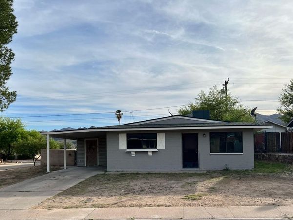 401 W GREENWICH Road, Kearny, AZ 85137